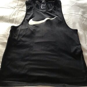 Nike Dri-Fit Racerback Training Tank - Size SMALL womans - EXCELLENT CONDITION